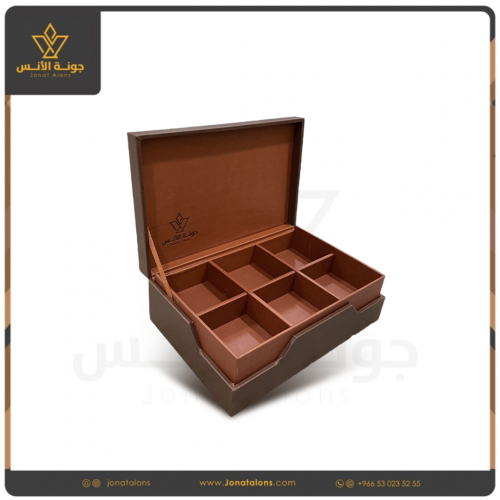 مكتبة الأخشاب
