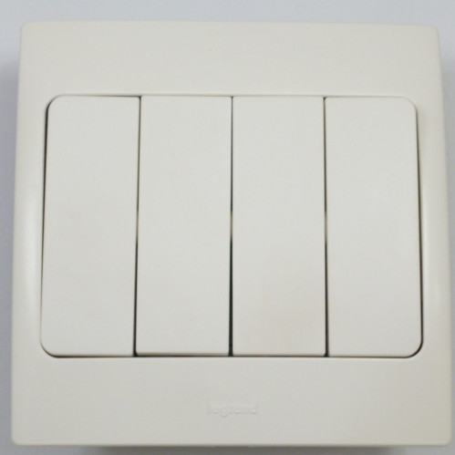 مفتاح دركسون 4خط 10 امبير