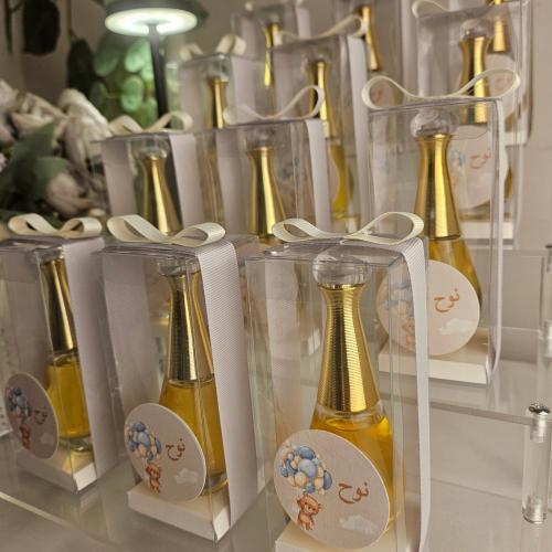 ١٢ عطر جادور (كتابة إسم البيبي بالملاحظة)