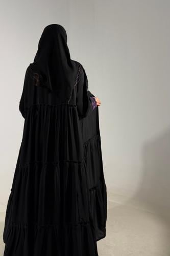 عباية طبقات بتطريز بنفسجي