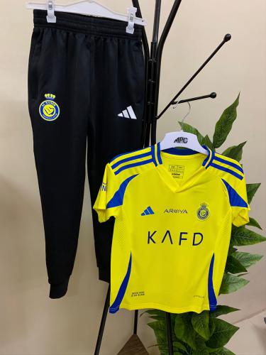 طقم النصر الاساسي الجديد تيشرت مع بنطلون طويل رجال...