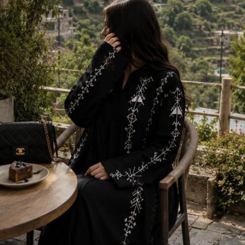 عباية مزون