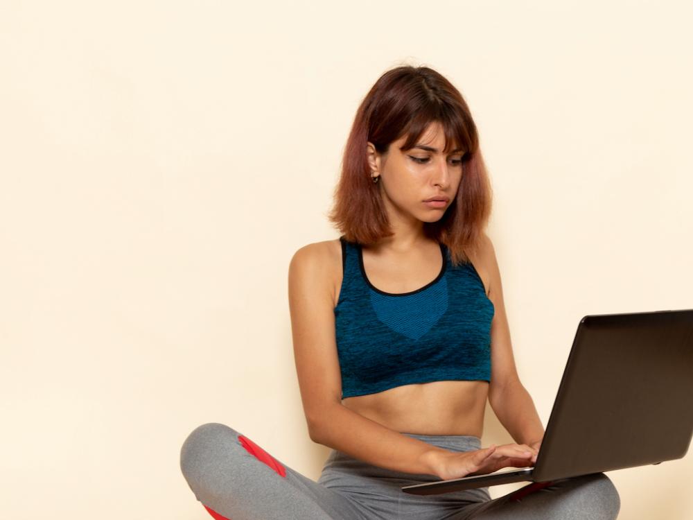 كيف تدمج المرأة التمارين الرياضية في جدول يومها المزدحم