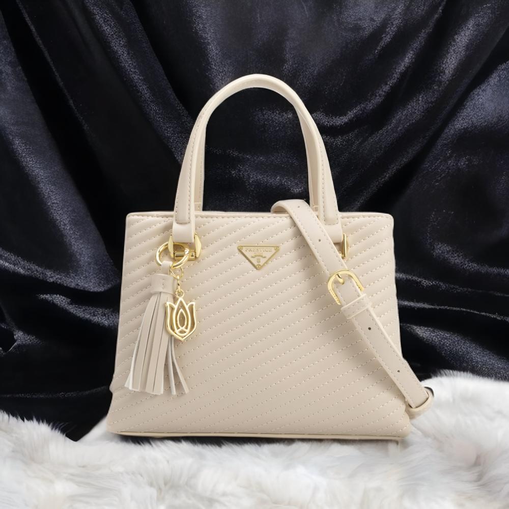 مدونة جلوري : تخزين الشنط النسائية