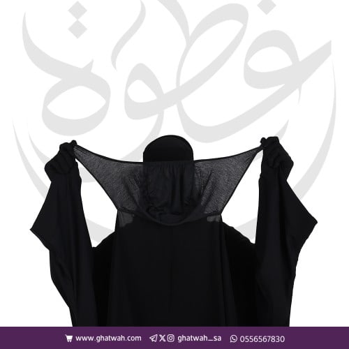 طرحة بقبعة