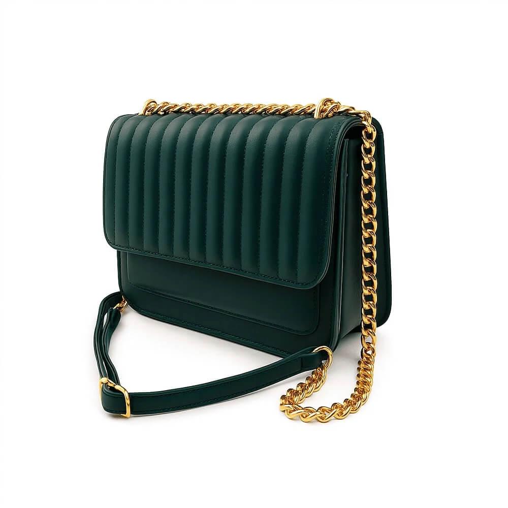 حقيبة يد نسائية خضراء فاخرة بسلسلة ذهبية من متجر عجايب نون