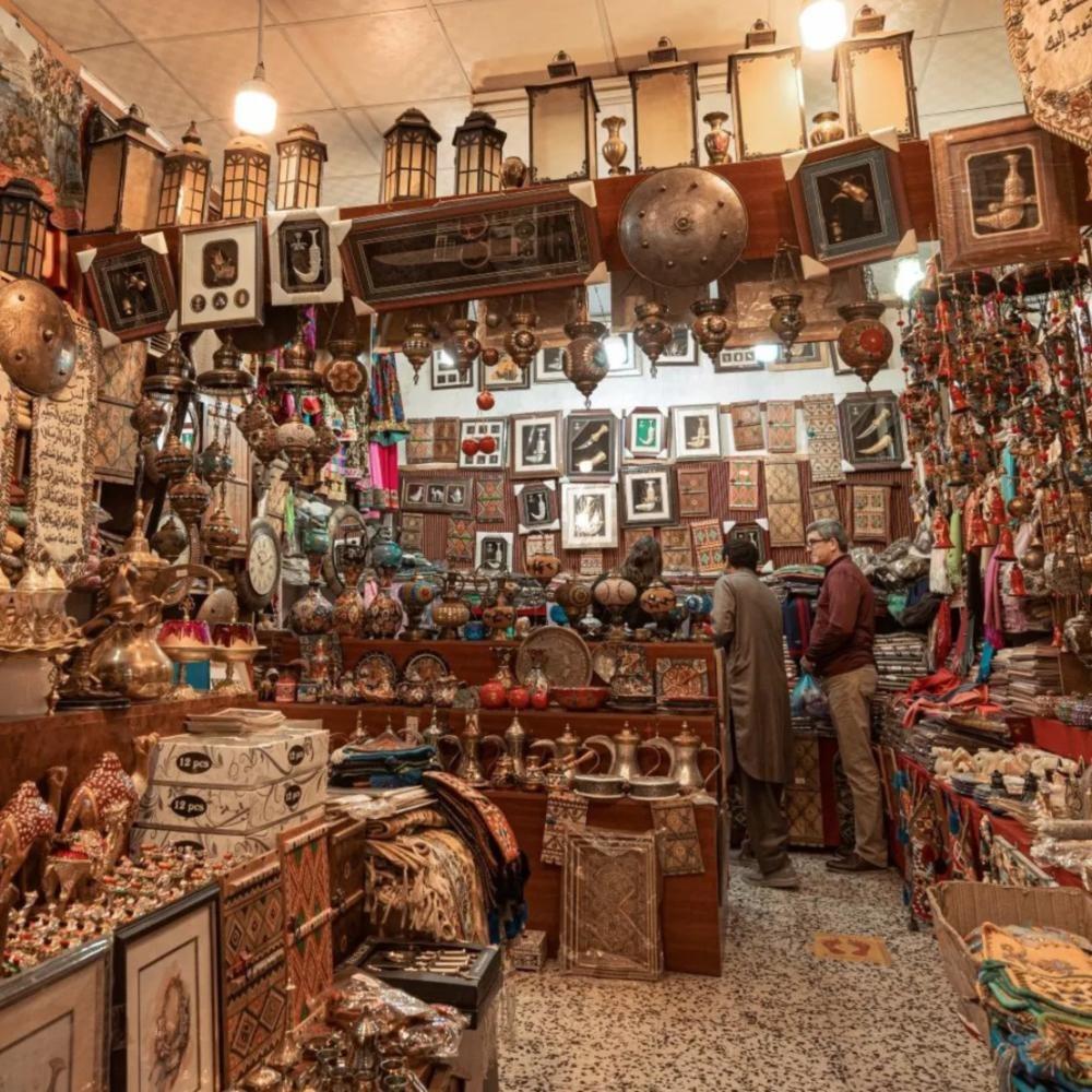 سوق الديرة .. سحر التراث وسط عاصمة السعودية