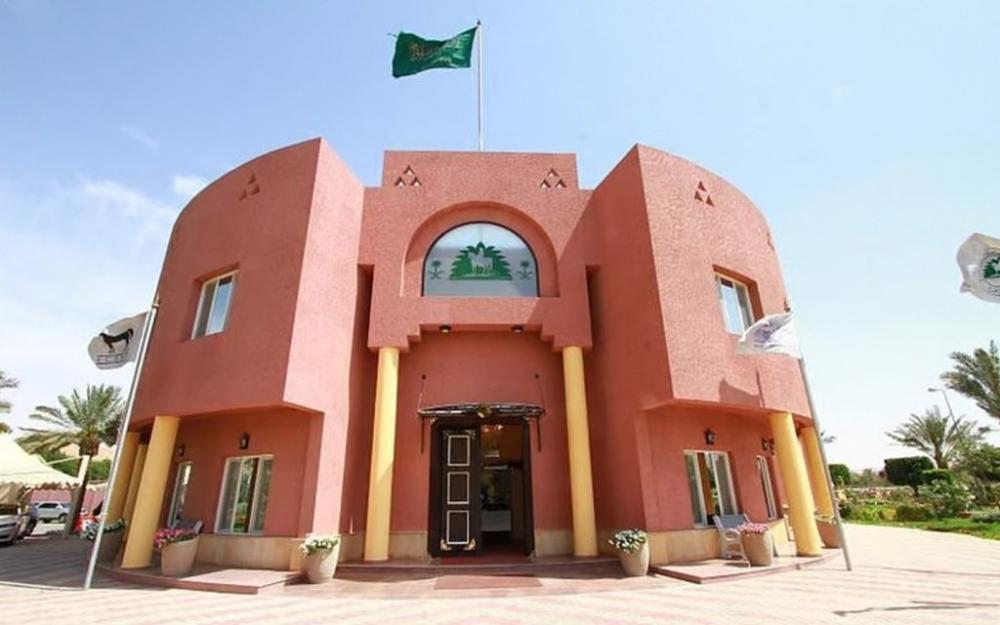 الملك عبدالعزيز والخيل