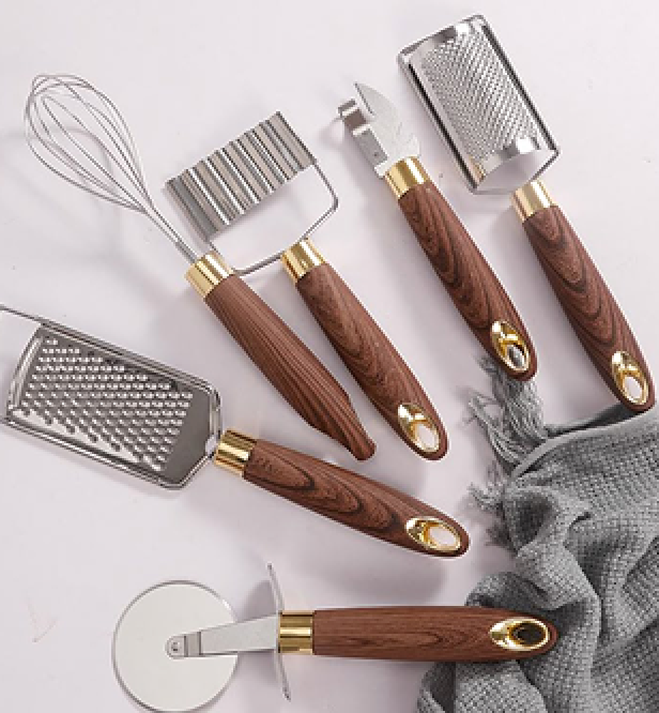 كيف تختار أدوات المطبخ المناسبة: دليل شامل للمبتدئين والمحترفين