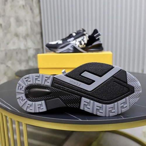 شوز فندي Fendi Flow