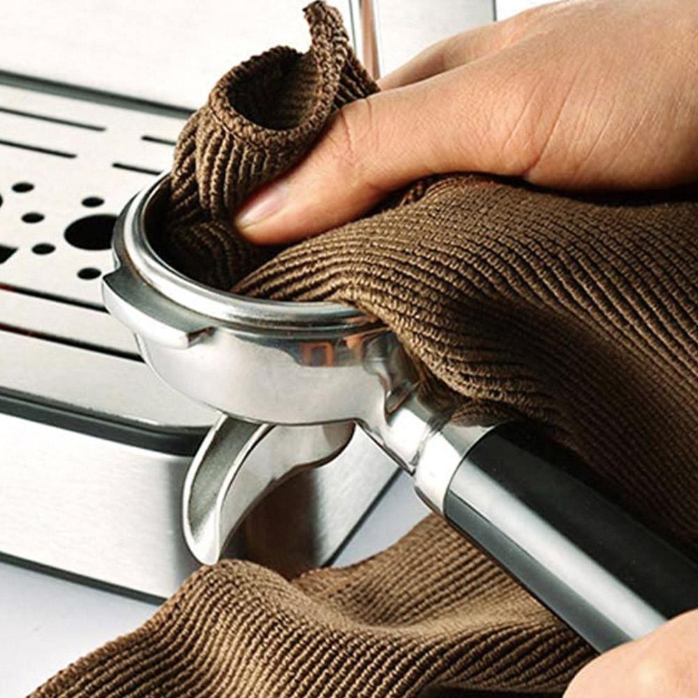 منشفة باريستا 40* 30 سم- سهلة التنظيف والحمل، امتصاص ممتاز للرطوبة، تحافظ على نظافة معدات القهوة،ضمان سنتان