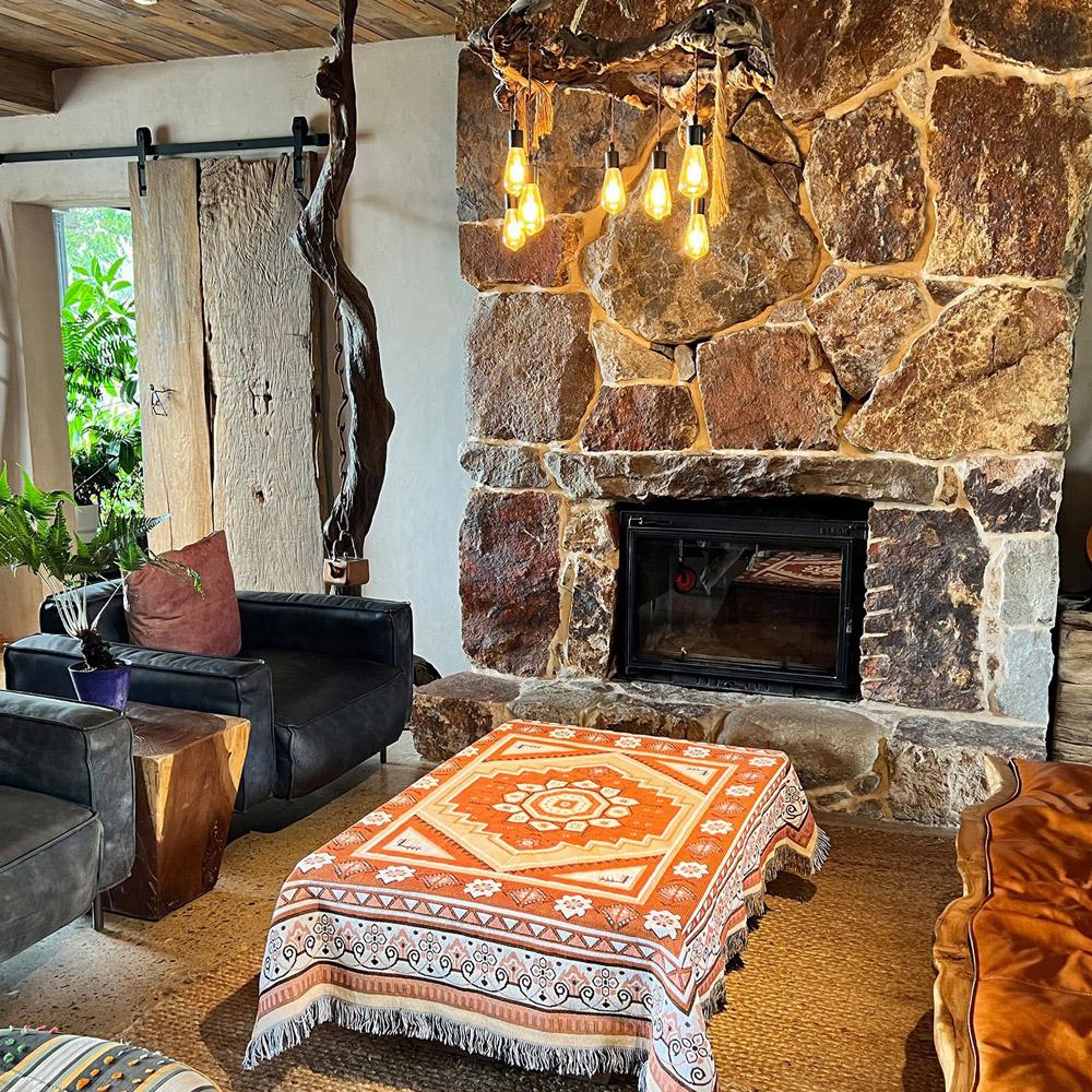 فرشة جلوس 1.6*2.2 م- متينة ومريحة، سهلة الطي والحمل، مناسبة لجميع الأنشطة الخارجية،ضمان سنتان