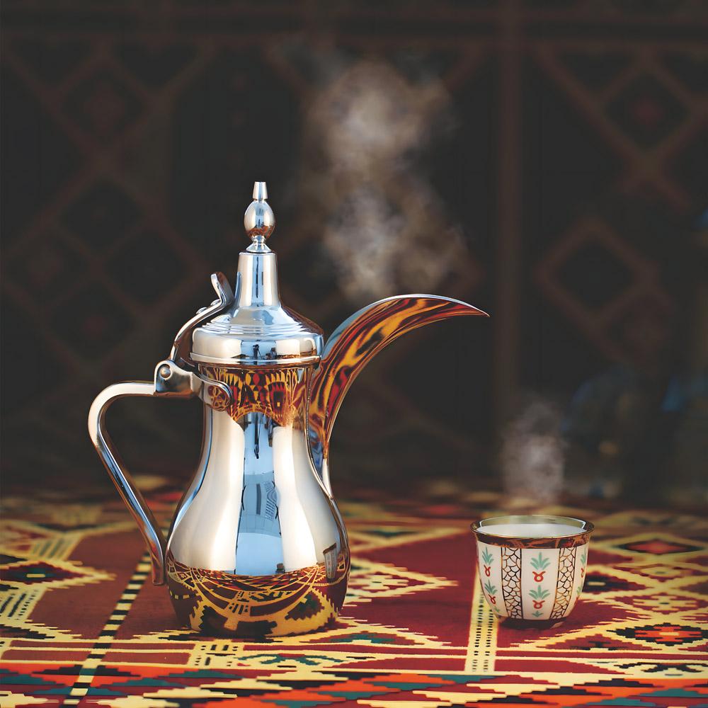 دلة قهوة رسلان ستانلس ستيل عالي الجودة 1.15 لتر - تتحمل الاستخدام اليومي، تحافظ على لمعان وأناقة، مناسبة للرحلات والمناسبات،ضمان سنتان