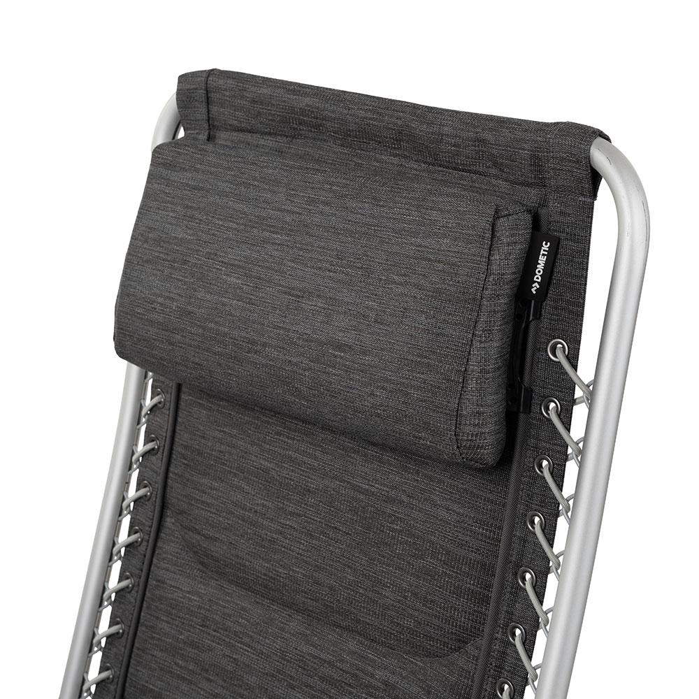 Folding travel chair, 150 kg capacity, easy to use