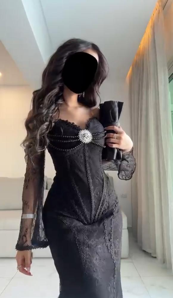 فستان دانتيل اسود