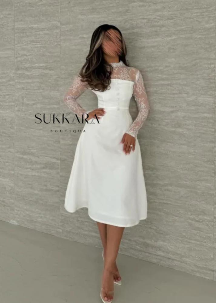 فستان ابيض راقي