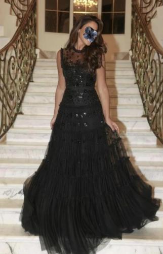 فستان اسود سهره فخم