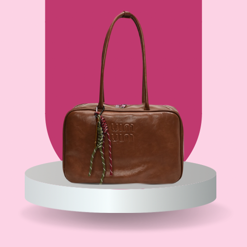 شتطة miu miu بني غامق