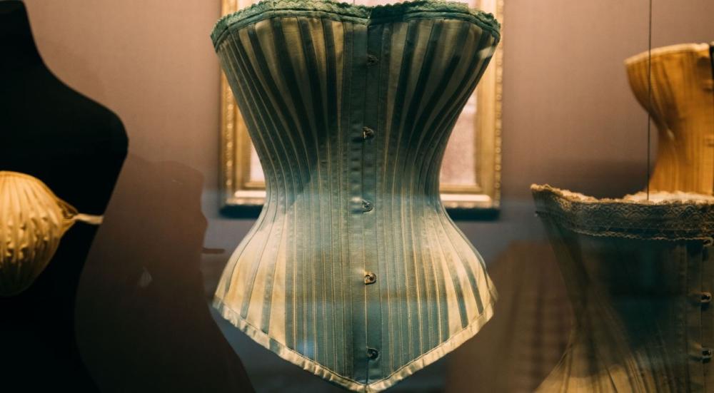 Colombian corset size chart