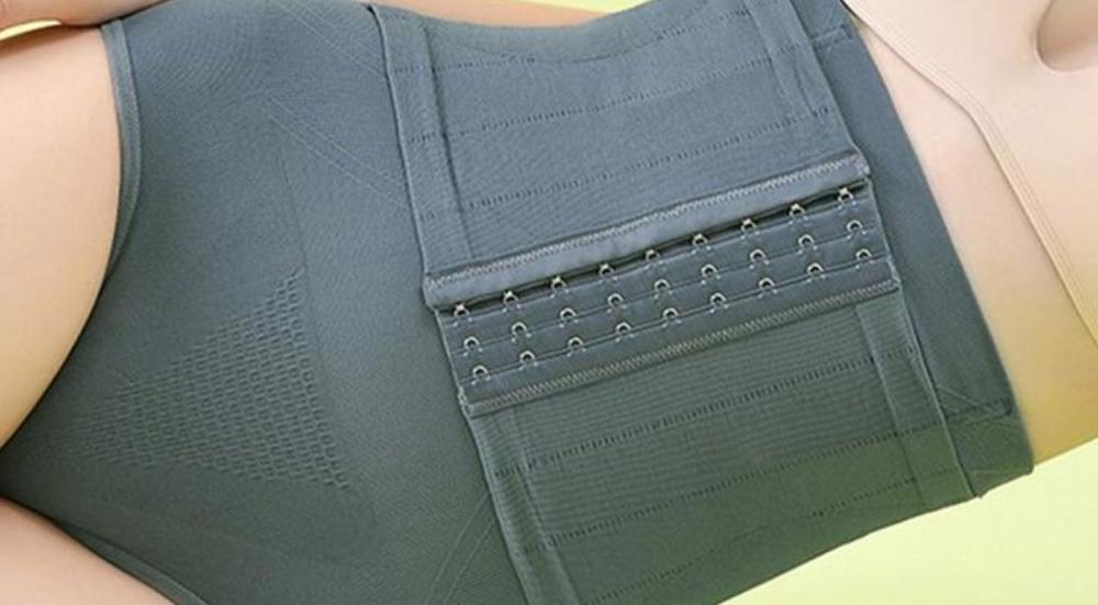 Corset-for-the-abdomen-and-buttocks