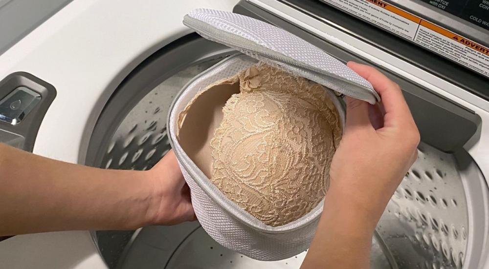 How-to-wash-and-care-for-bras