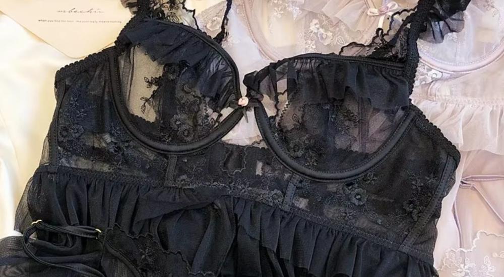 Mesh-nightgown-models