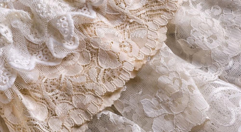 Lace-lingerie