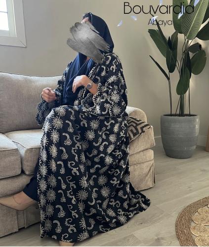 عبايه ركامه ازرق