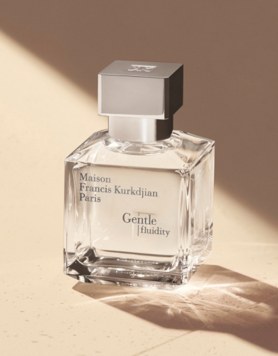 عينة من عطر جنتل فلودتي سلفر - Gentle fluidity sil...