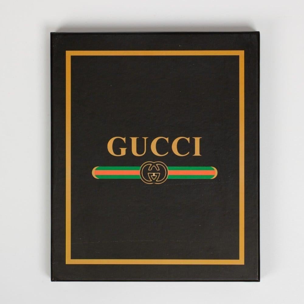 شماغ  قوتشي كلاسيك