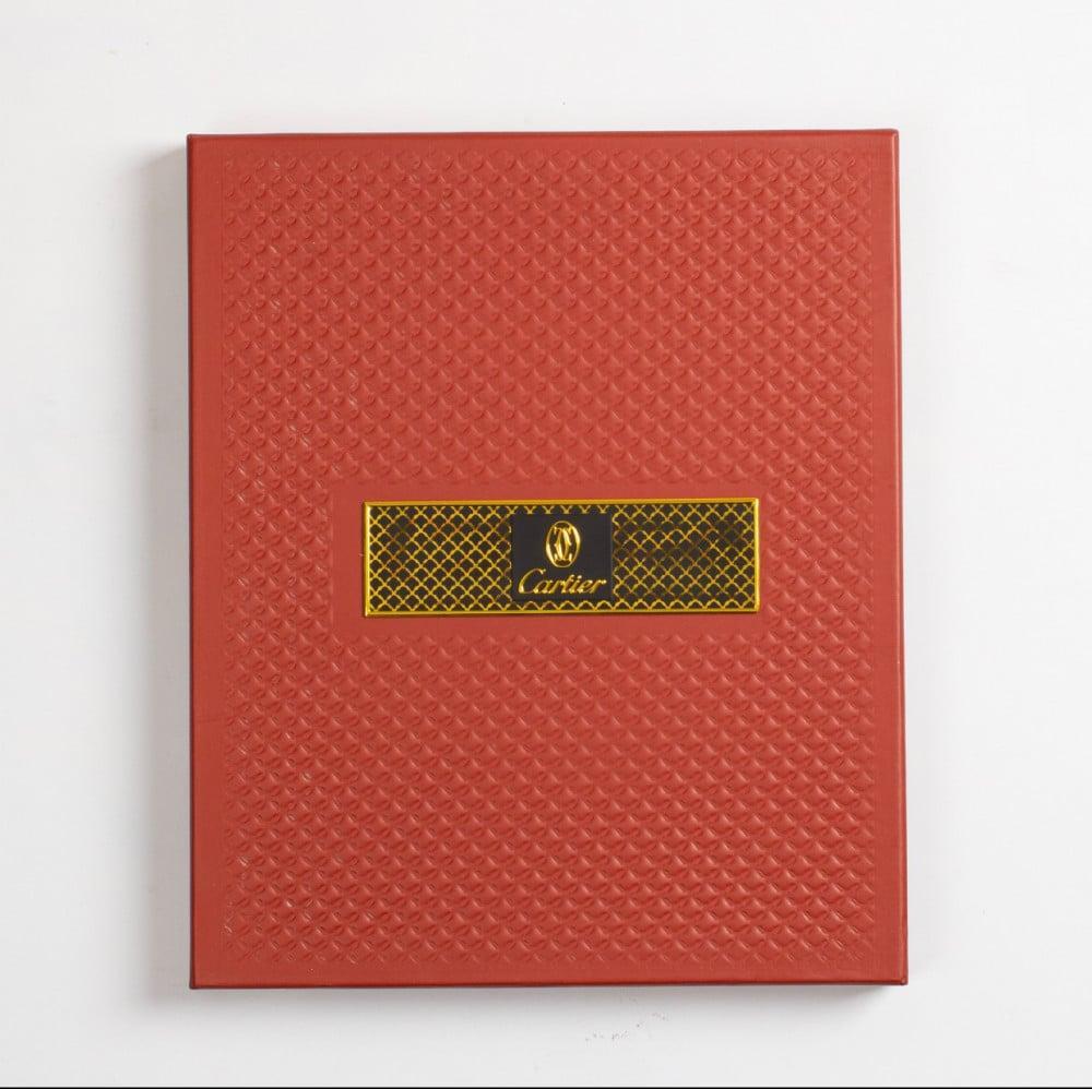 شماغ كارتير الذهبي كلاسيكي 2023