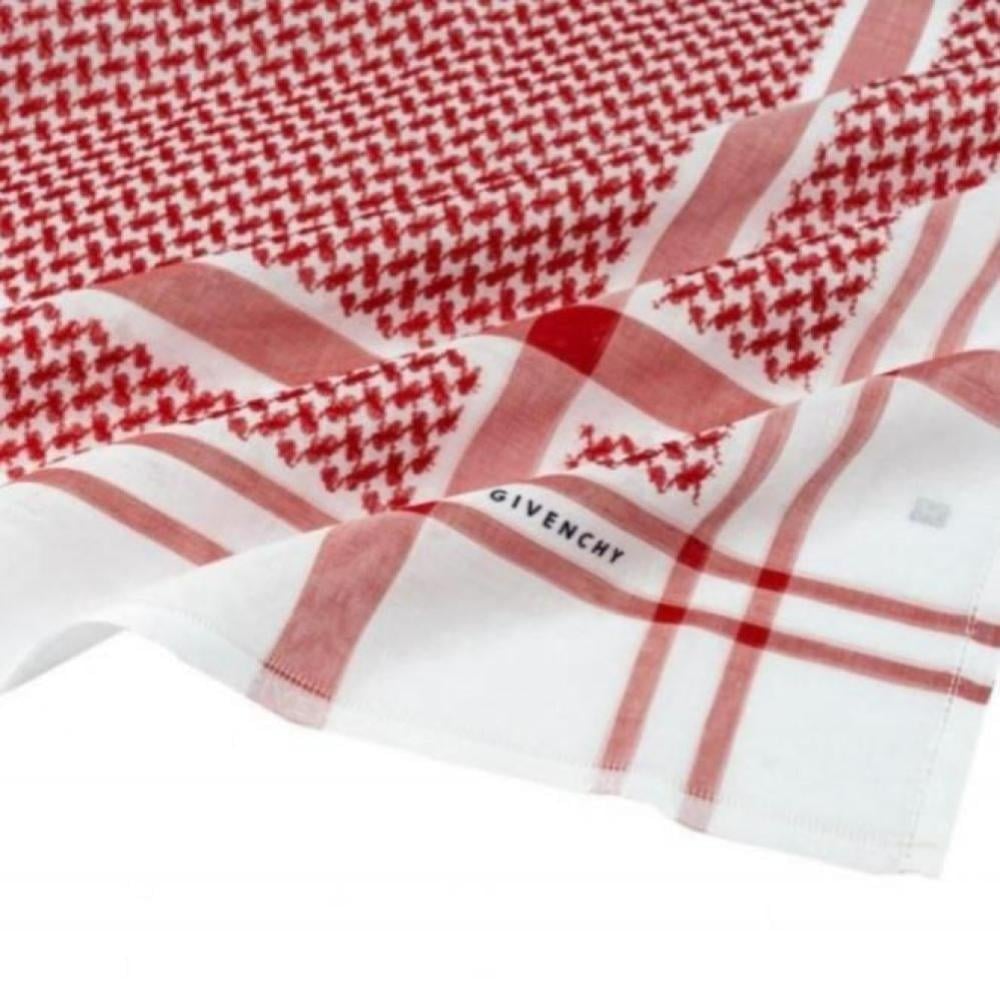 بكج 3 أشمغة جيفنشي احمر