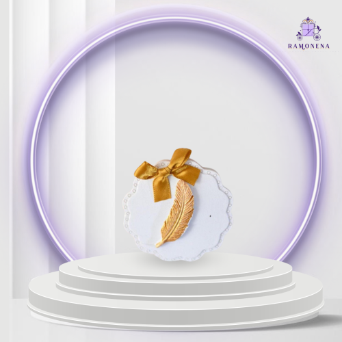 تعليقه حجر عطرية بشكل ريشه يتوفر لونين (ذهبي، ازرق...