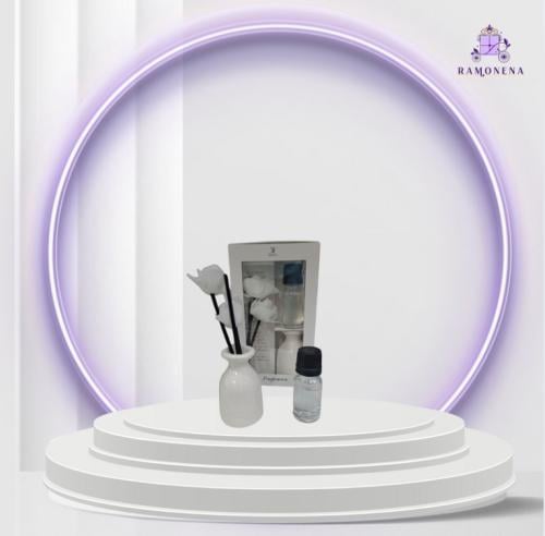 فواحه سيراميك صغيره مع ورد صناعي لون ابيض