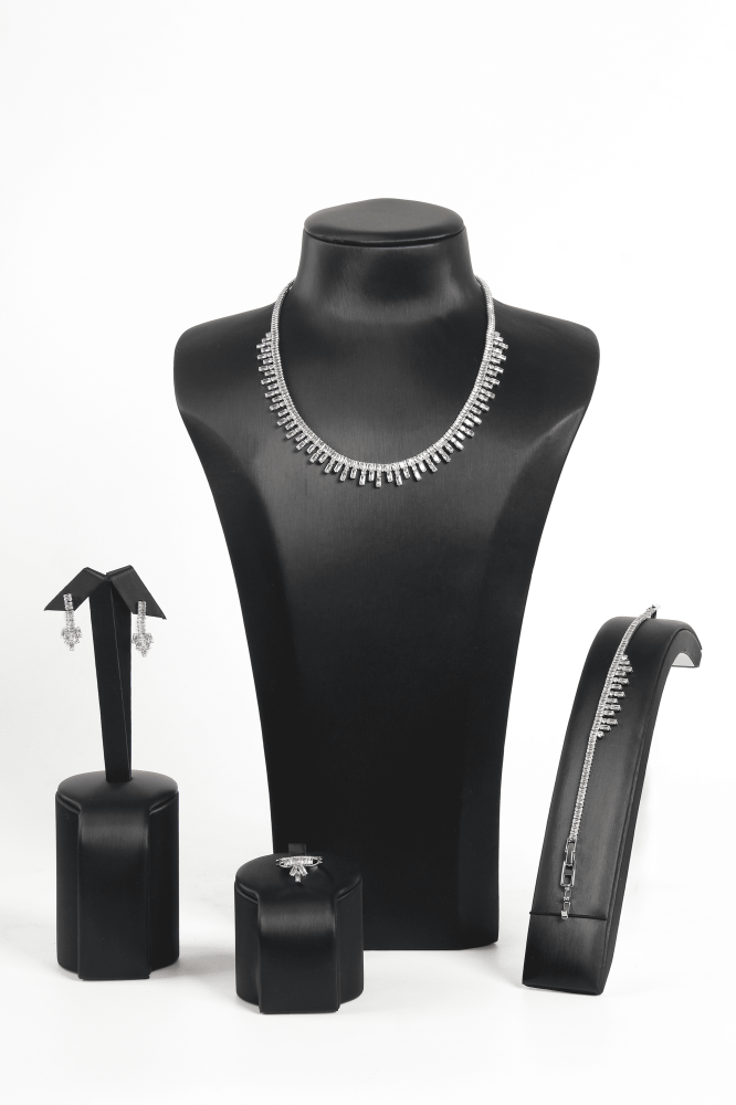 طقم زركون هدية فاخرة للنساء