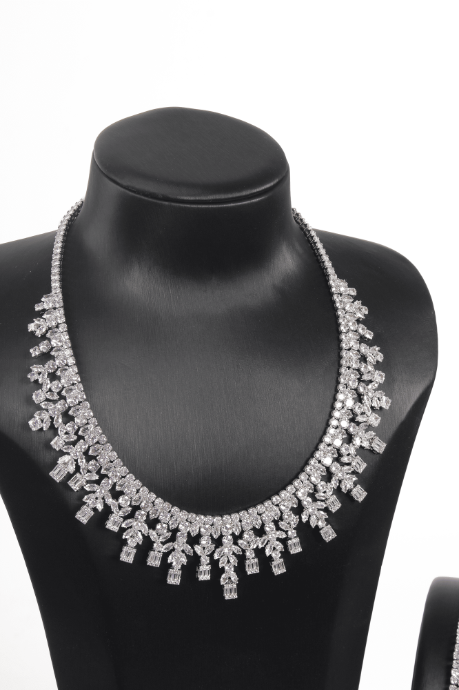 إكسسوار طقم زركون بتصميم أنيق