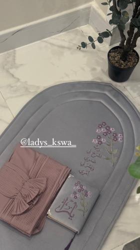 طقم باقة الورد