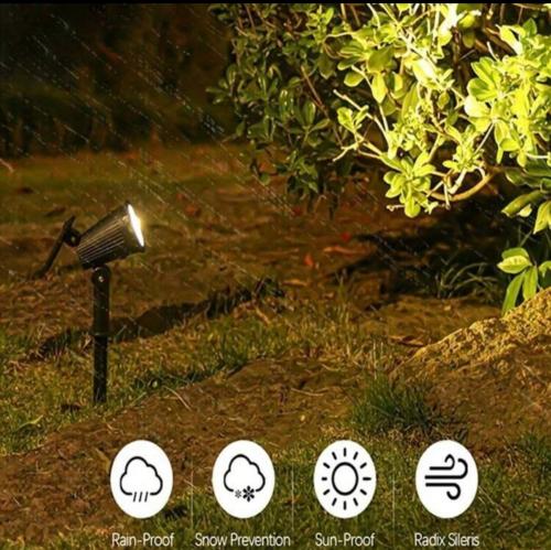 إضاءات حدائق واحواش ومواجهات مباني بالطاقة الشمسية