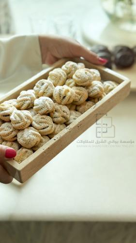 صينية تقديم بزوايا مرتفعة من رخام