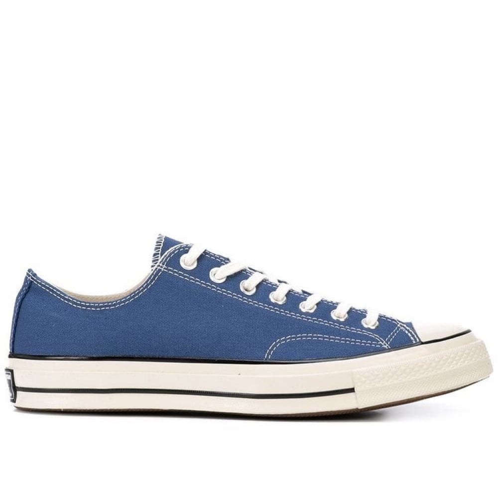 shoes convers