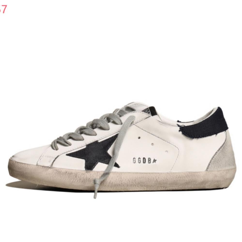 Superstar Low Top Sneaker GOLDEN GOOSE