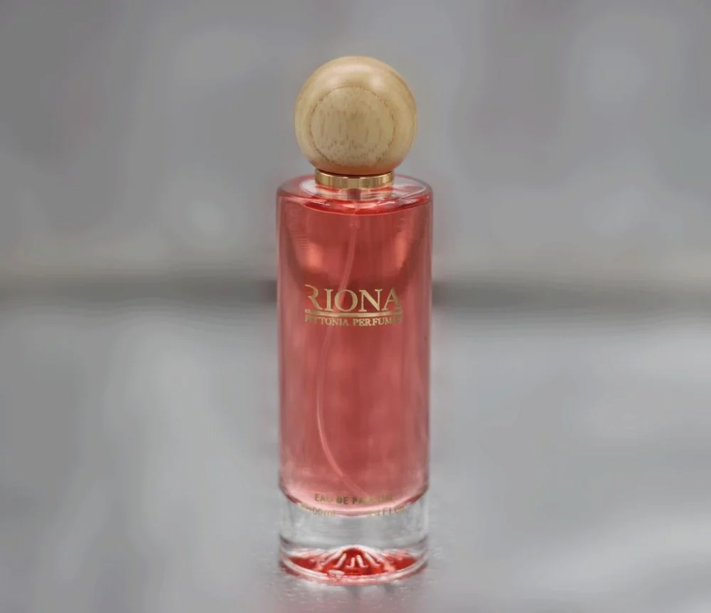 دليل شامل لاختيار  عطر للجنسين ريونا المناسب لشخصيتك