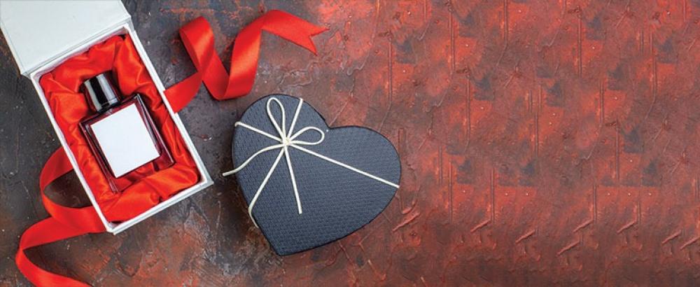 هدايا رومانسية لإبهار الزوج وإضفاء لمسة خاصة على علاقتكما | فتونيا