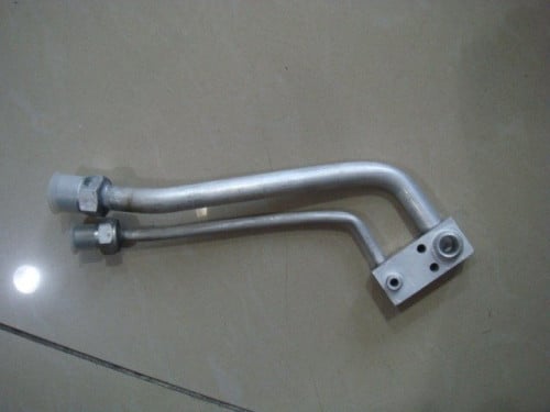 #11800M ماصورة توصيل للثلاجة ايسوزو / PIPE EVAPORATOR ISUZU TRUCK 2009