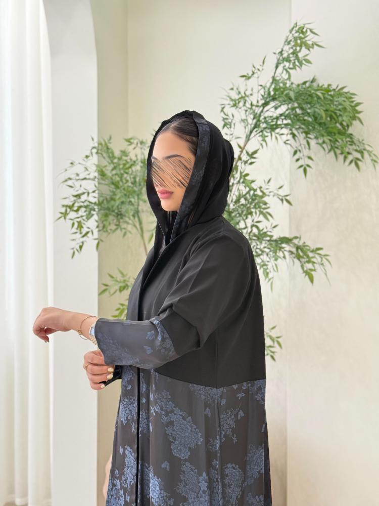 عباية تولاي بقماش كريب الاناقة تدخيلات جاكار  كحلي