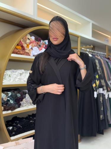 عباية لارا بقماش انترنت تطريز بالكم اسود