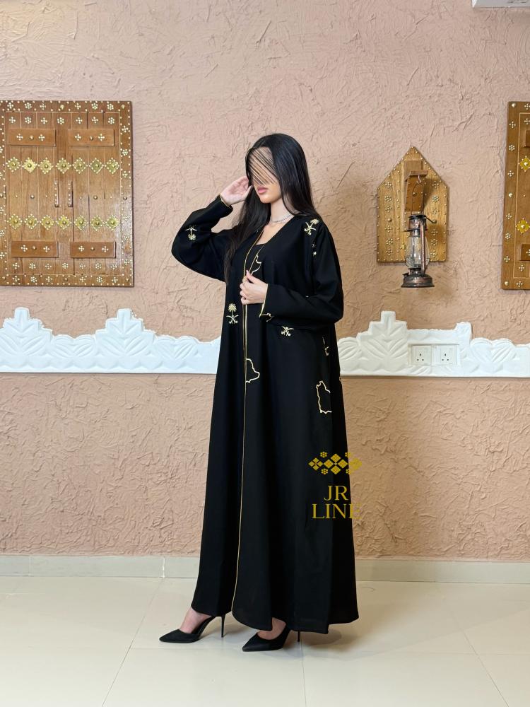 اليوم الوطني | عباية عزة بقماش كريب الاناقة بتطريز ذهبي