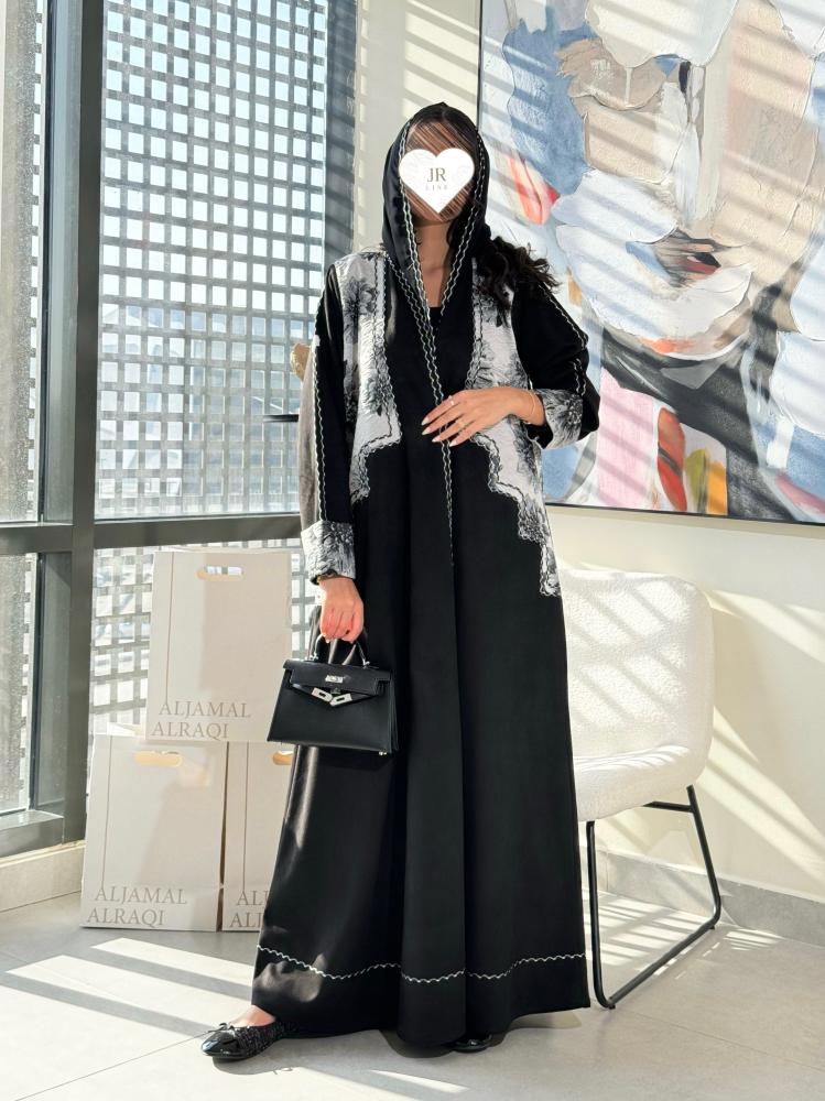 تشكيلة شتاء 2024 - عباية الفه بقماش شامواه وكريب المميز فضي