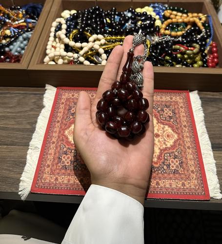 فاتوران عنابي غامق F41