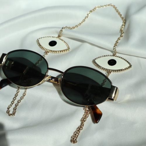 Sunnies Charm